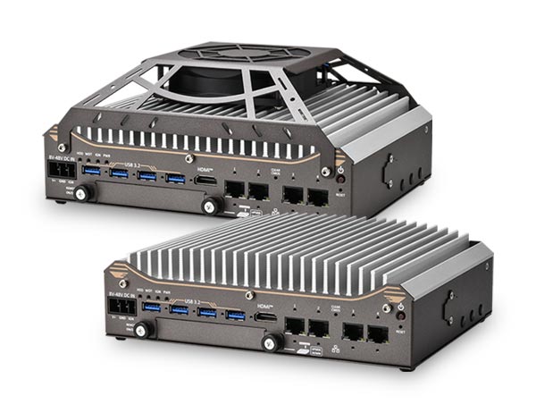 4x PoE+ 2.5GbE, 4x USB 3.2, 1x 간편 교체형 2.5인치 SSD 트레이, 1x 외부 SlimSAS 커넥터를 갖춘 Intel® Core™ Ultra 200 컴팩트 팬리스 컴퓨터